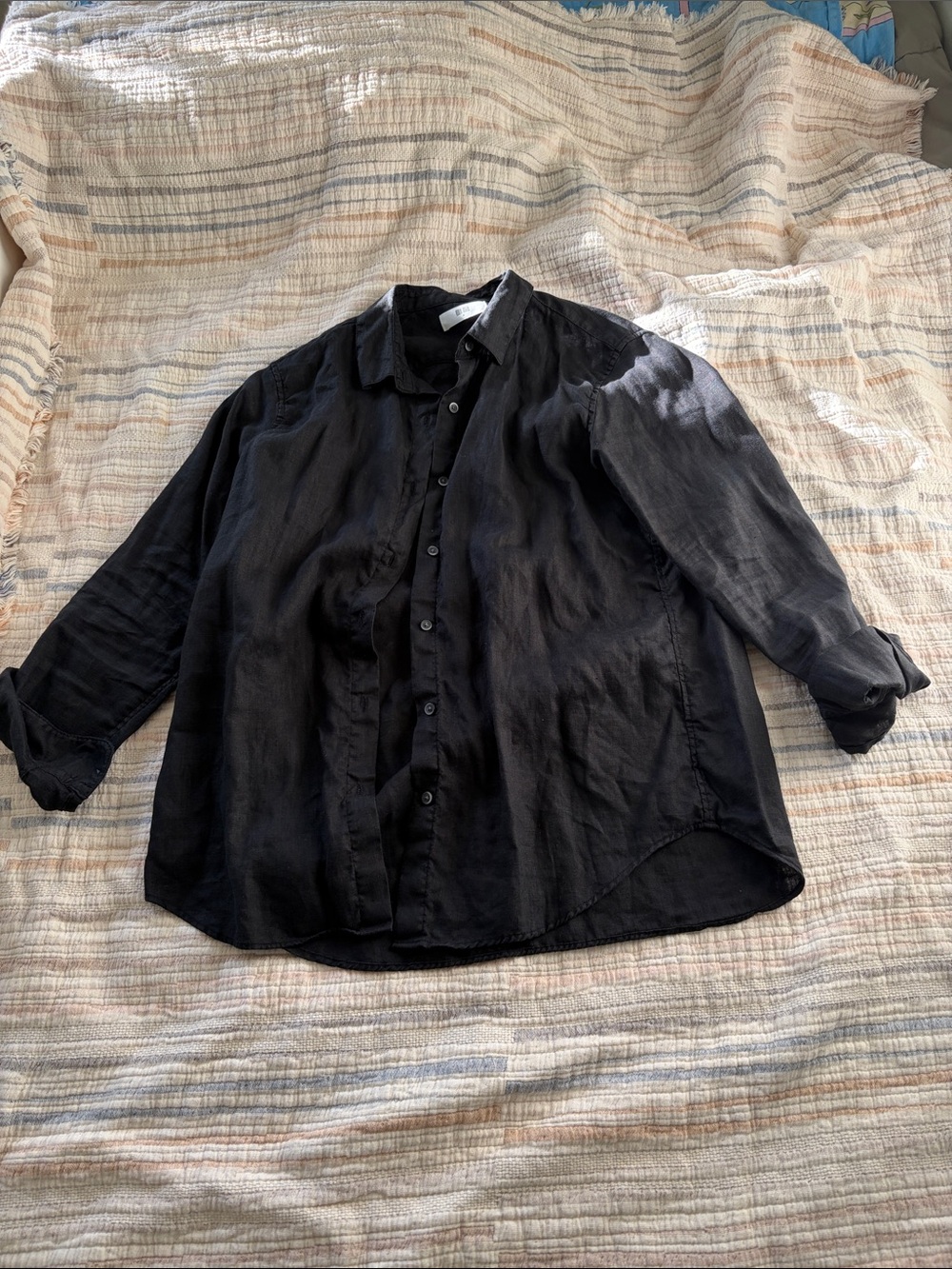Uniqlo Black Linen Womenβs button down shirt